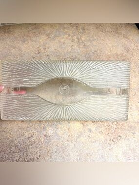 Vintage Celebrity clear acrylic starburst tissue box